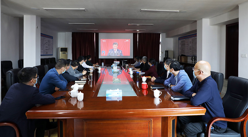 萍礦集團公司組織集中收看.jpg